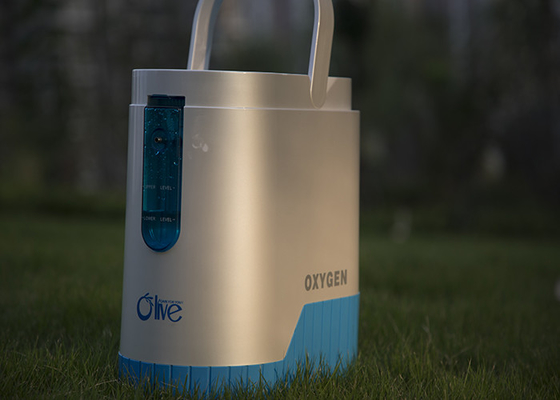 Kundenspezifische Batterie-mini olivgrüner Sauerstoff-Verdichter 90W für allgemeines Gesundheitswesen